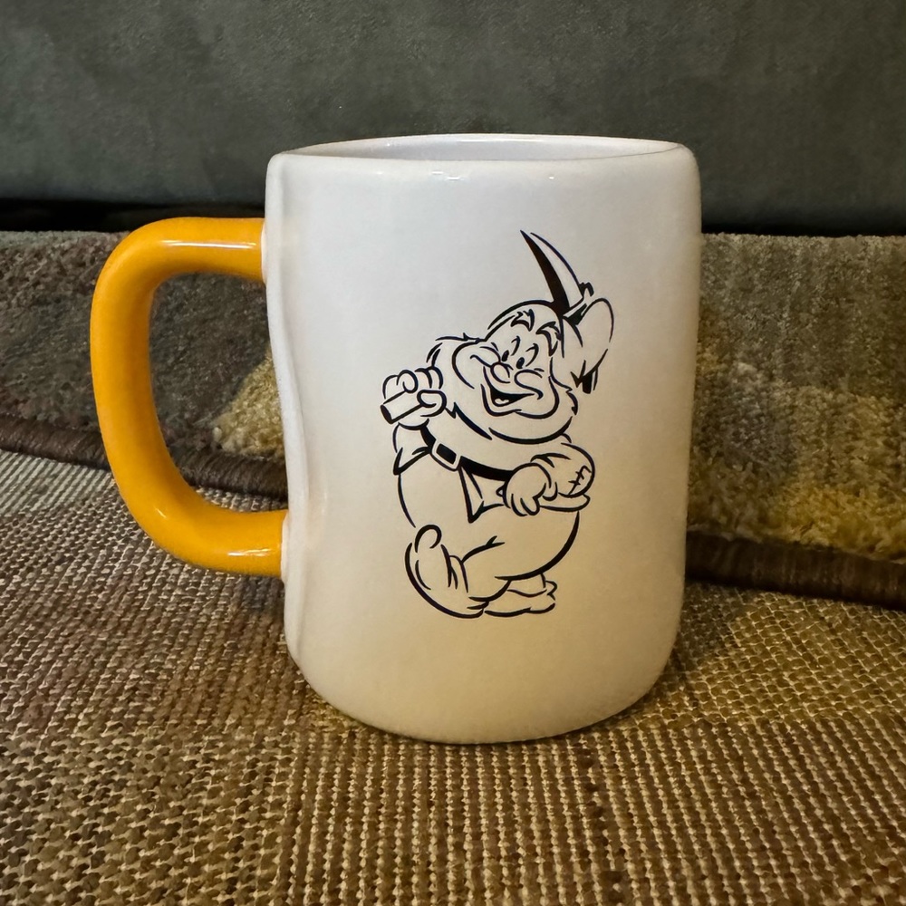 Rae Dunn - Happy ☕️ - Picture 3 of 4
